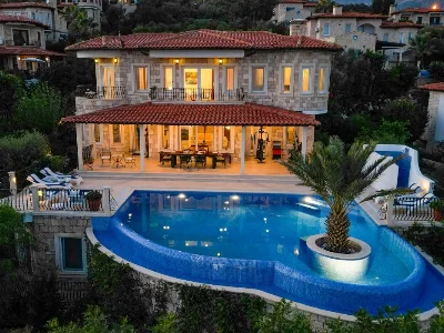 Geniş Aile Villaları
